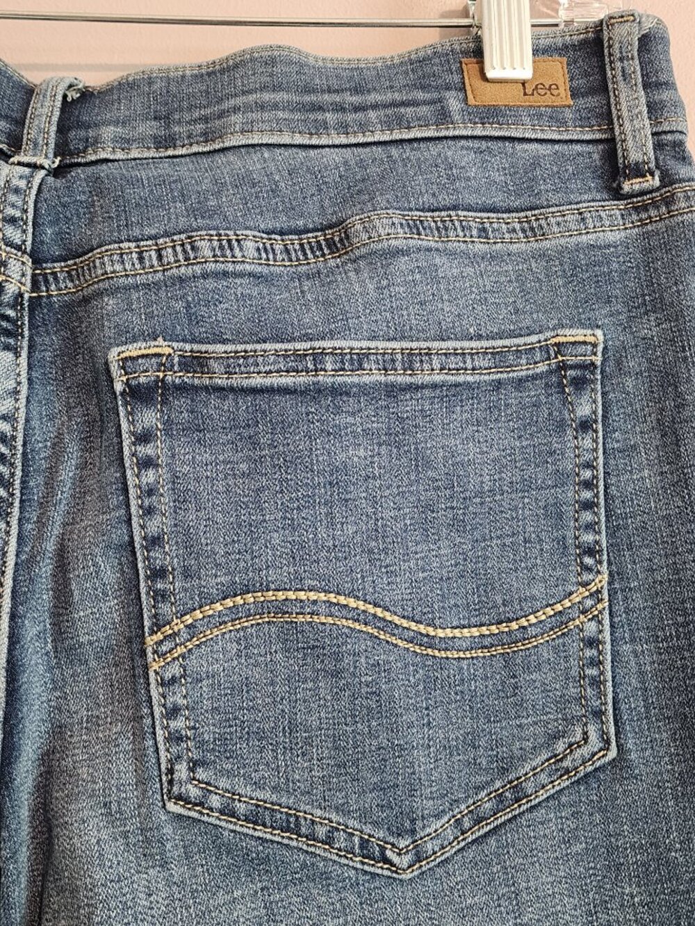 2/$25 Lee Flex Motion Mid Rise Regular Fit Bootcut Jeans Size 16 Long - Picture 8 of 10